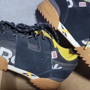 Reebok Workout Plus Sneaker